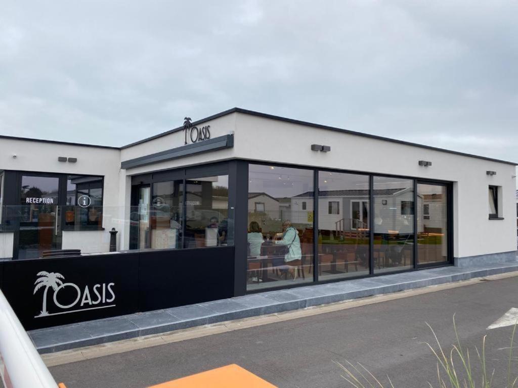 Camping Oasis Middelkerke Romy 1, 2, 3, 4 Ostenda Zewnętrze zdjęcie